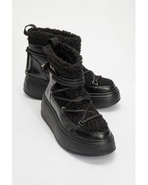 Prologue Shoes Dila Fur Lined Boot () - Black