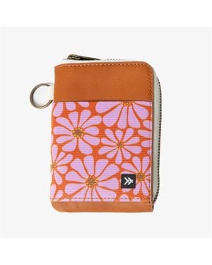 Thread Wallets Realtree Edge Zipper Wallet - Red