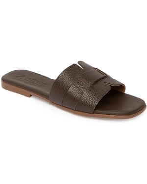 Menina Step Ona Heeled Sandal - Brown
