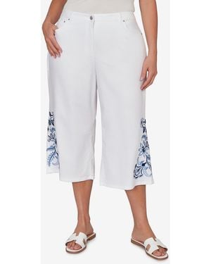 Ruby Rd. Plus Size Embroidered Hem Denim Capri Pants - White