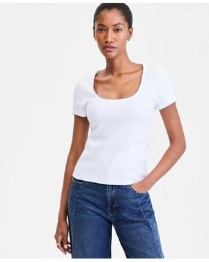 On 34th Scoop-neck Rib Contrast-stitch Top - White