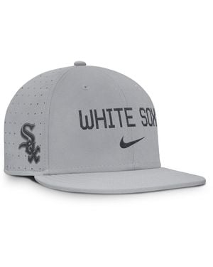 Nike Chicago White Sox True Performance Fitted Hat - Gray