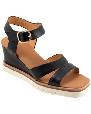 EOS FOOTWEAR Hazy Sandal - Metallic