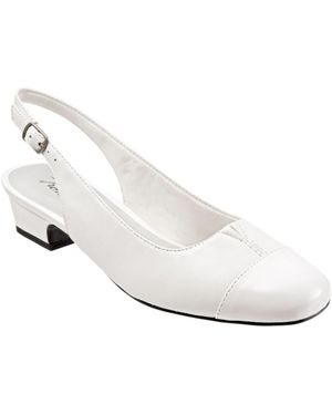 Trotters Dea Pump - White