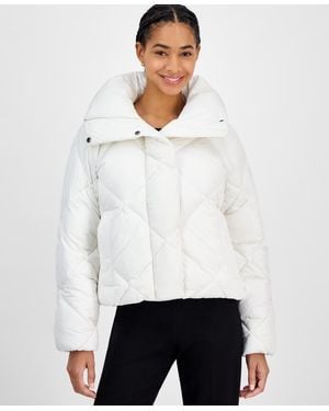 BCBGMAXAZRIA Short Diamond Puffer Coat - White