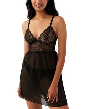 B.tempt'd By Wacoal It's On Lace Chemise 911296 - Black