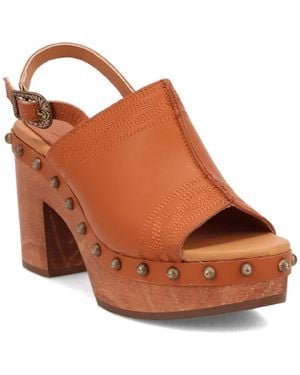 Dingo Clover Wooden Sandal - Brown
