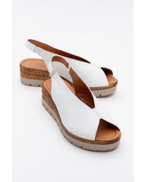 Forever & Always Shoes Blom Leather Platform Sandal () - White
