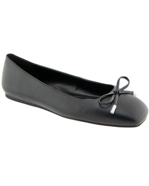 BCBGMAXAZRIA Hartly Ballet Flat - Black