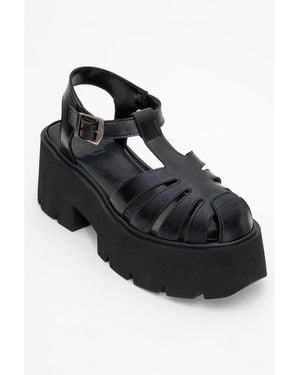 Prologue Shoes Verua Platform Sandal () - Black