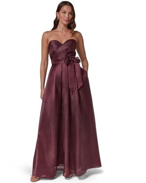 Donna Karan Strapless Sweetheart Organza Pleated Gown - Red