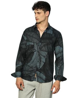 Campus Sutra Viridian Foliage-outline Shirt - Blue