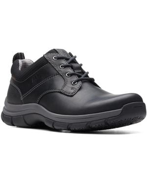 Clarks Collection Walpath Leather Low Top Lace Up Sneaker - Black