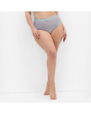 City Chic Fifi Hi Waist Shorty - White