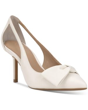 On 34th Elayne Cutout Pumps - White