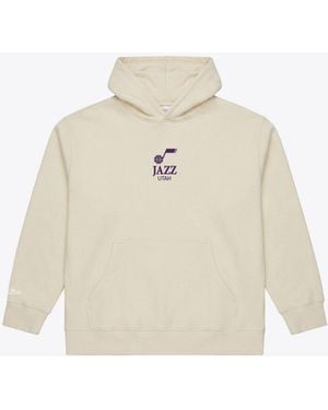 Mitchell & Ness Utah Jazz Core Fleece Hoodie - White