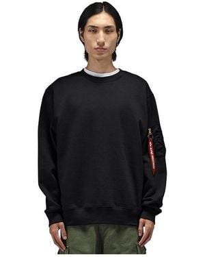 Alpha Industries Utility Pocket Crewneck - Black