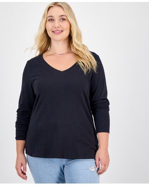 Aveto Plus Size V-neck Top - Black