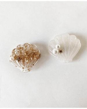 Soho Style Seashell Hair Clip Duo - White