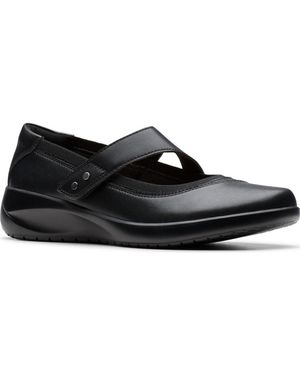 Clarks Kaetlyn Jane Round Toe Flats - Black