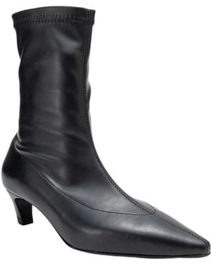 Prologue Shoes Alora Kitten Heel Boot - Black