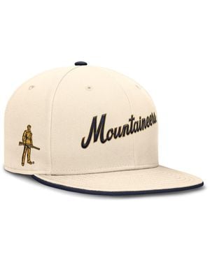 Nike West Virginia Mountaineers Primetime True Performance Fitted Hat - Natural