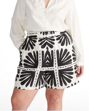 UNIVERSAL STANDARD Plus Size Juniper Linen Easy Pull-on Shorts - Black