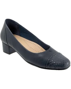 Trotters Daisy Pump - Blue
