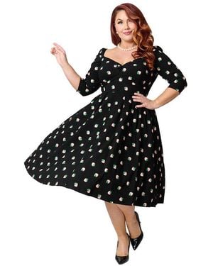 Unique Vintage Plus Size Woven Sweetheart Neckline Lamar Swing Dress - Black