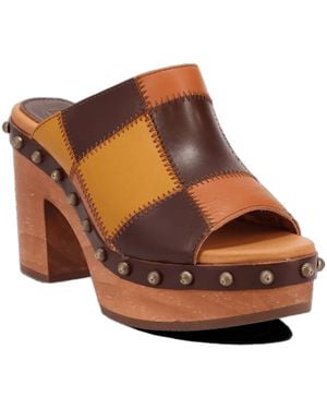Dingo Mosaic Wooden Sandal - Brown