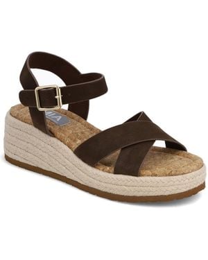 MIA Nikky Round Toe Wedge Sandals - Metallic