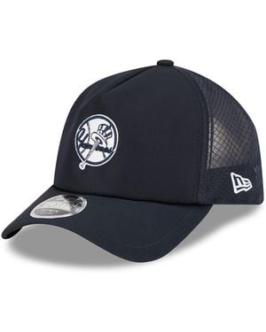 KTZ New York Yankees 2026 Batting Practice Alternate Apex 9forty Adjustable Hat - Blue