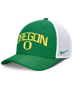 Nike And Green/white Oregon Ducks Primetime Arched Trucker Adjustable Hat