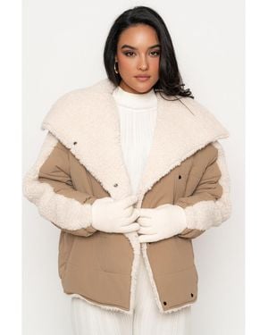 JLUXLABEL Contrast Sherpa Jacket - Natural