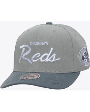 Mitchell & Ness Cincinnati Reds Cooperstown Thunderstorm Head Coach Pro-crown Adjustable Hat - Gray