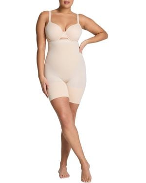 Spanx Sculpt Gofigure High-waist Mid-thigh Shorts - White