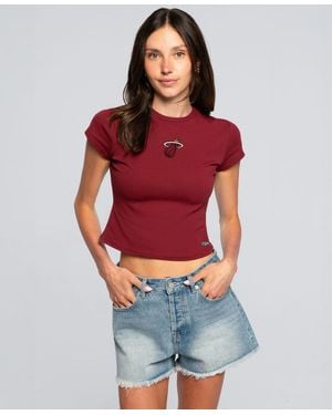 Hype and Vice Miami Heat Small Logo Cropped Crewneck Baby T-shirt - Red