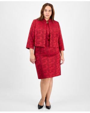 Le Suit Plus Size Floral Jacquard Sleeveless Sheath Dress Suit - Red