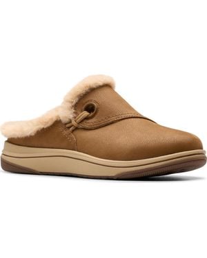 Clarks Cloudsteppers Breeze Myth Round Toe Mules - Brown