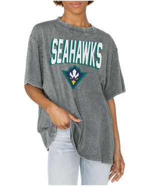 Gameday Couture Unc Wilmington Seahawks Solid Defense Oversized T-shirt - Gray