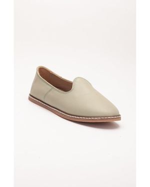 Epilogue Shoes Dalya Leather Slip On Flats () - White