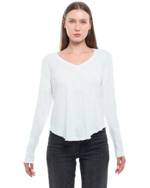 Wilt Long Sleeve V-neck Raw Hem Shirttail Tee - White