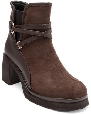 Prologue Shoes Venice Belted Block Heel Boot - Brown