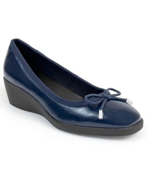 Aerosoles Tema Wedge Pump - Blue