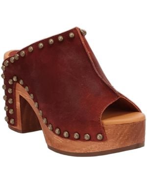 Dingo Echo Wooden Sandal - Red