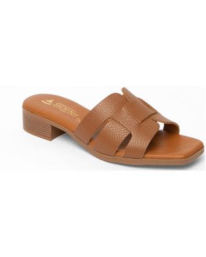 Menina Step Ona Heeled Sandal - Brown
