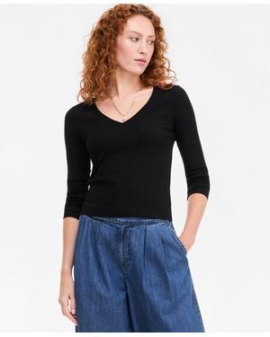On 34th Cropped V-neck Meet & Greet Long-sleeve T-shirt - Black