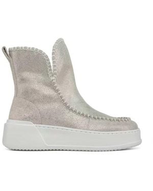 J/Slides Jaja - White