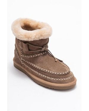Forever & Always Shoes Jorel Leather Fur Lined Ankle Boot. - Brown