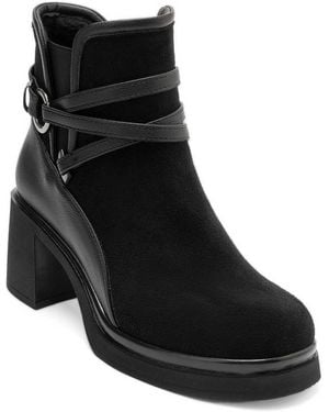 Prologue Shoes Venice Belted Block Heel Boot - Black